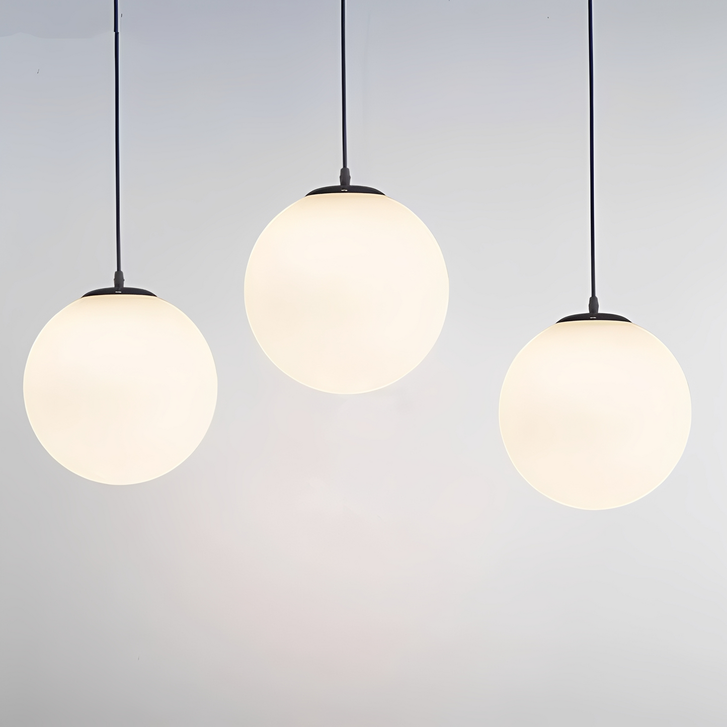 Delio – Schlichte Glas-Pendelleuchte