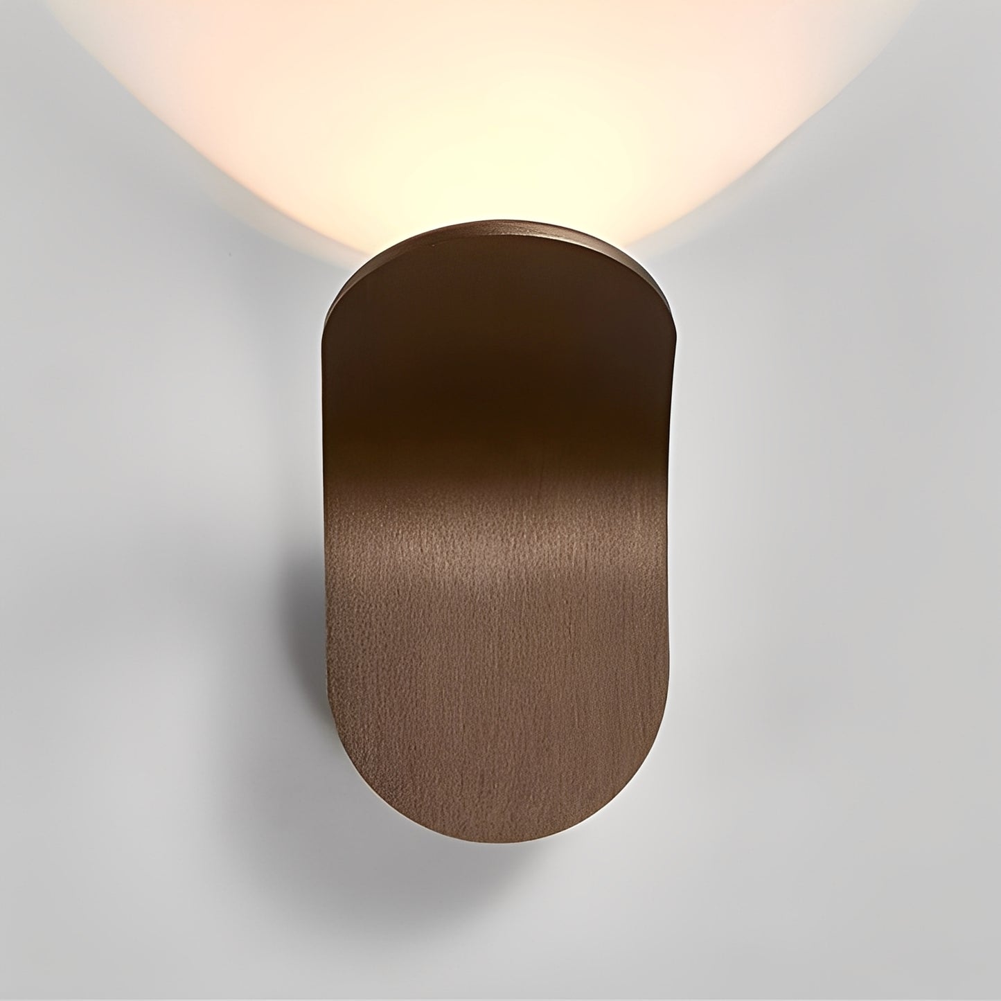 Aron – Moderne Wandleuchte