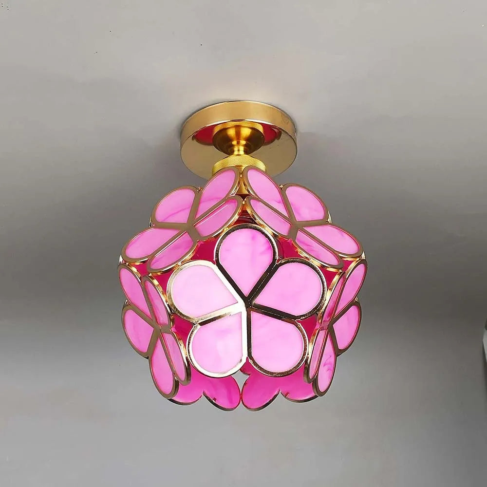 BloomDecke – Glasleuchte im Blumenstil für Flur und Eingangsbereich