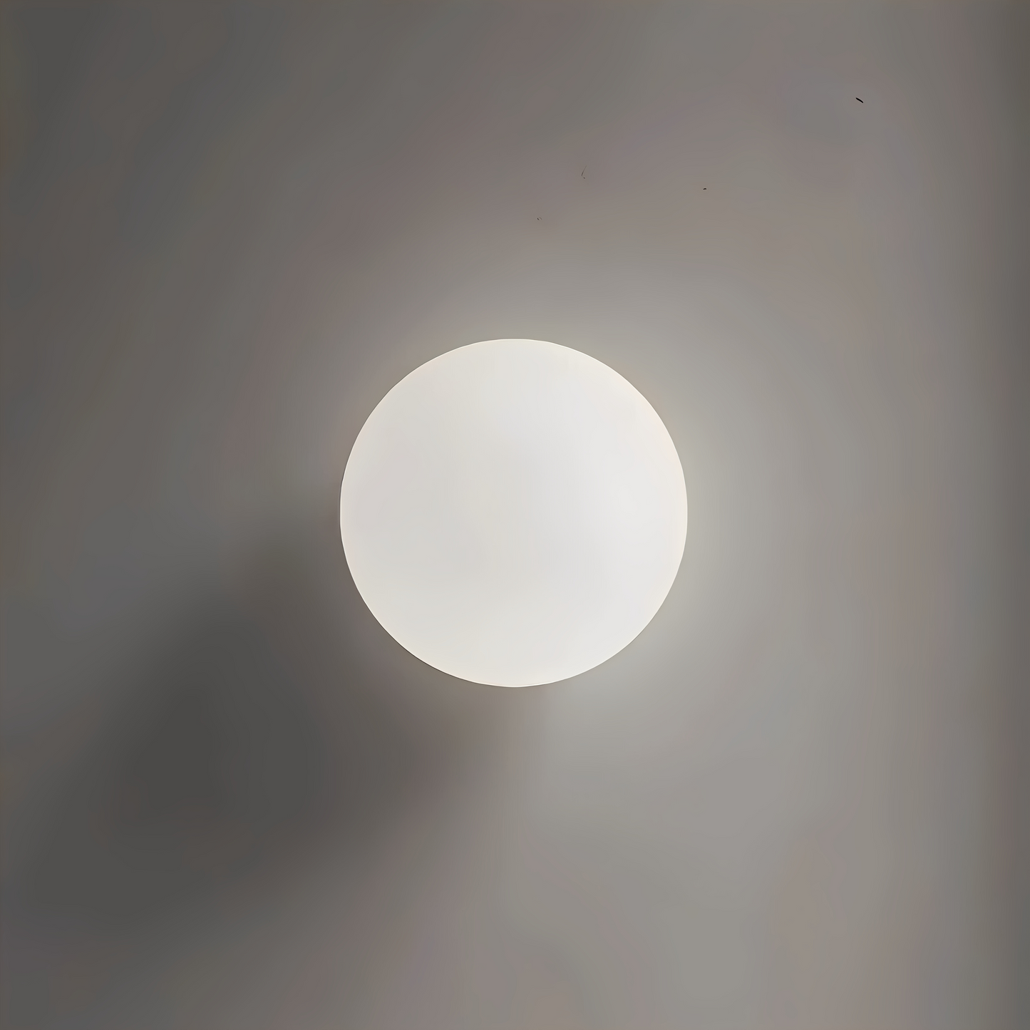 Svala – Minimalistische Glas-Wandlampe