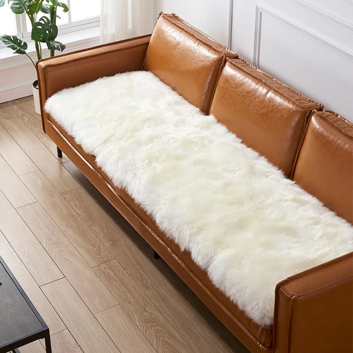 Svea – Flauschiger Sofaschoner