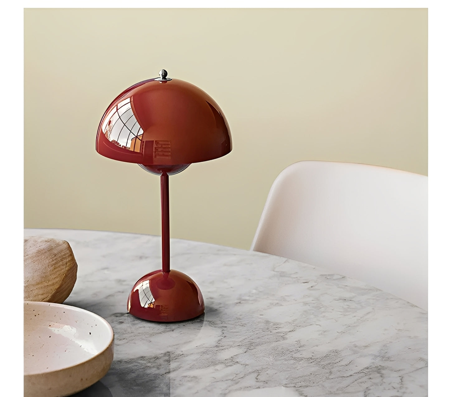 Rhian – Kreative LED-Schreibtischlampe in Blütenform