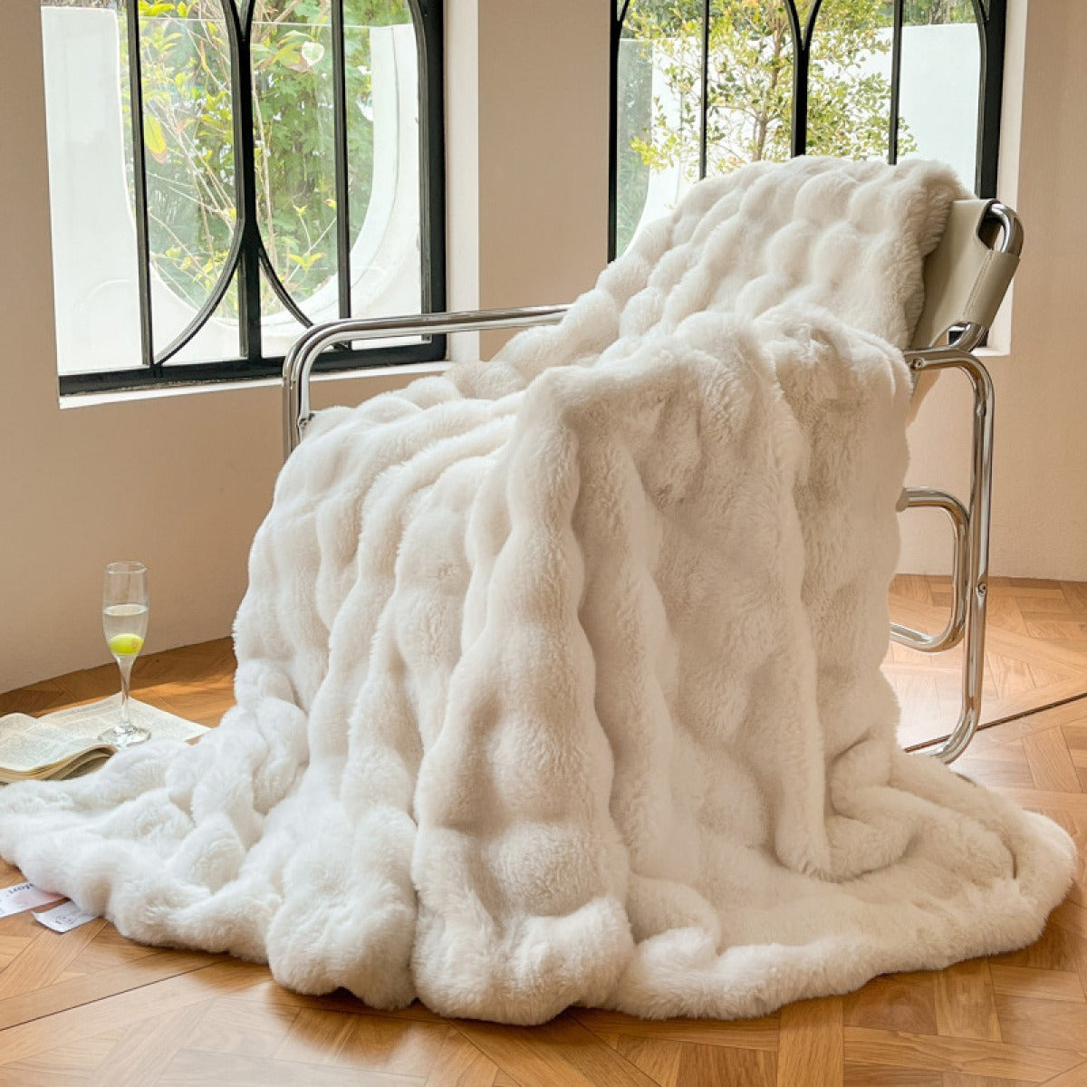 Nexis – Luxuriöse Fleece-Decke