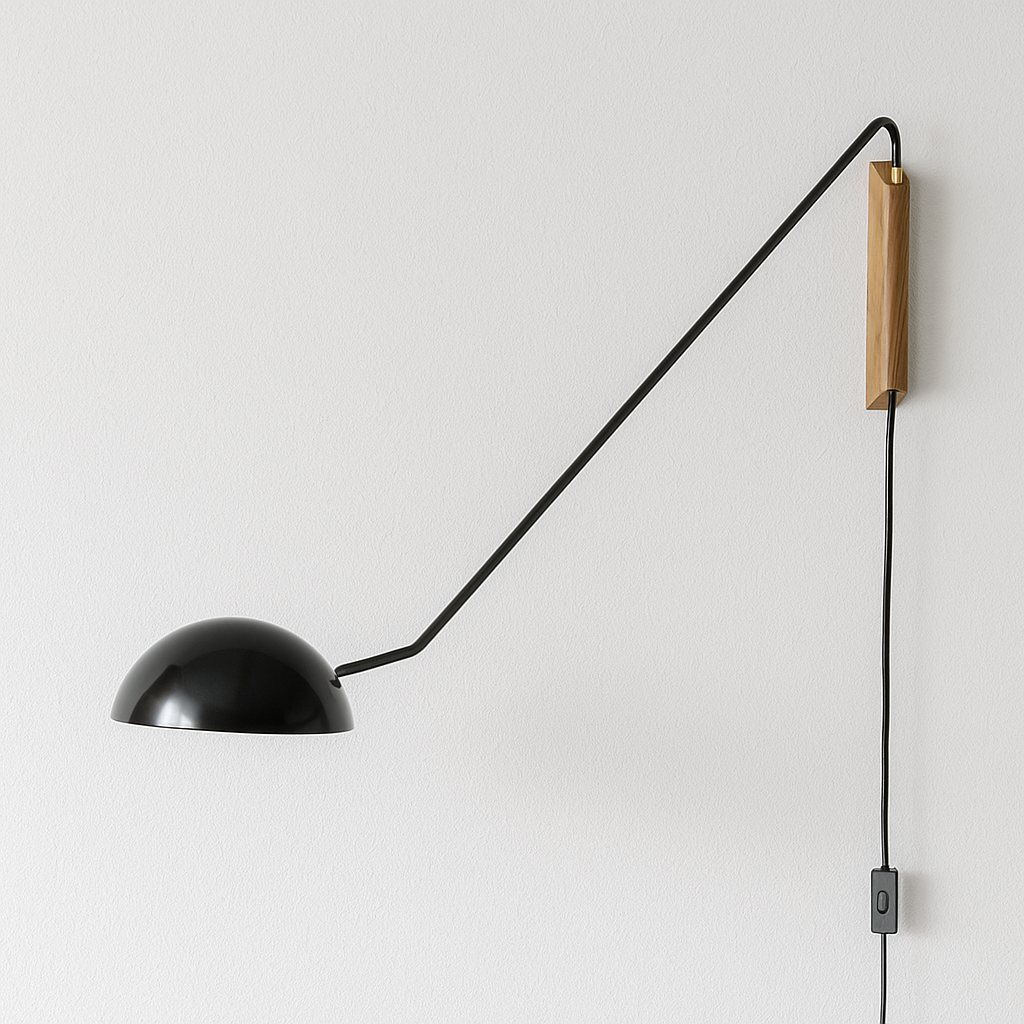 Petra – Designer Wandlampe in Blütenblattform