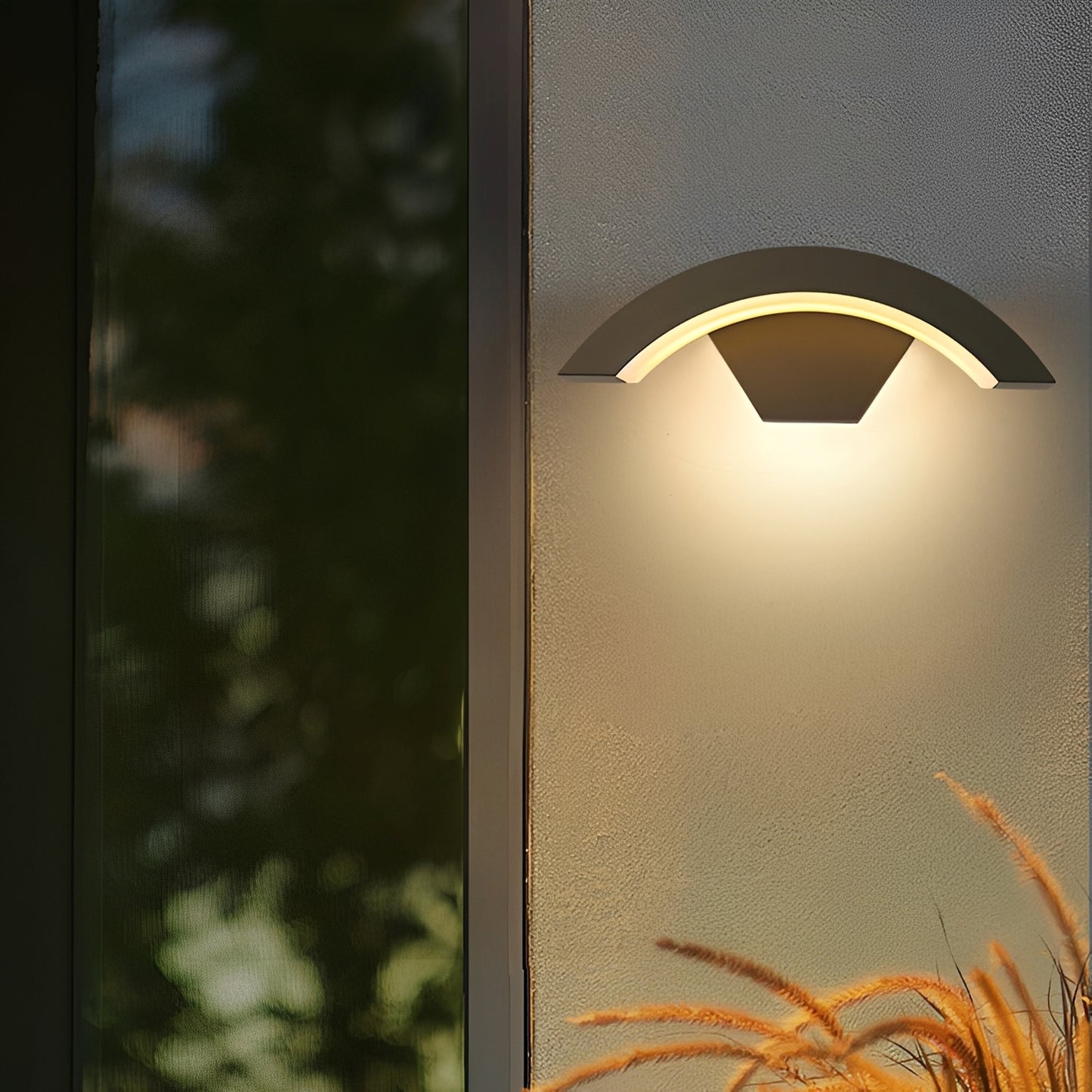 Jin – Moderne Außen-Wandlampe