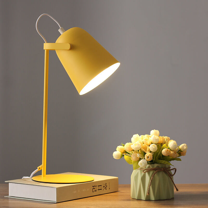 Soren – Nordic LED Tischlampe