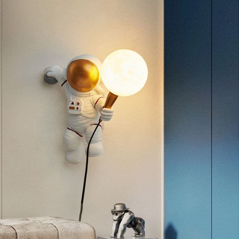 Astra – Stehende Astronauten-Tischlampe