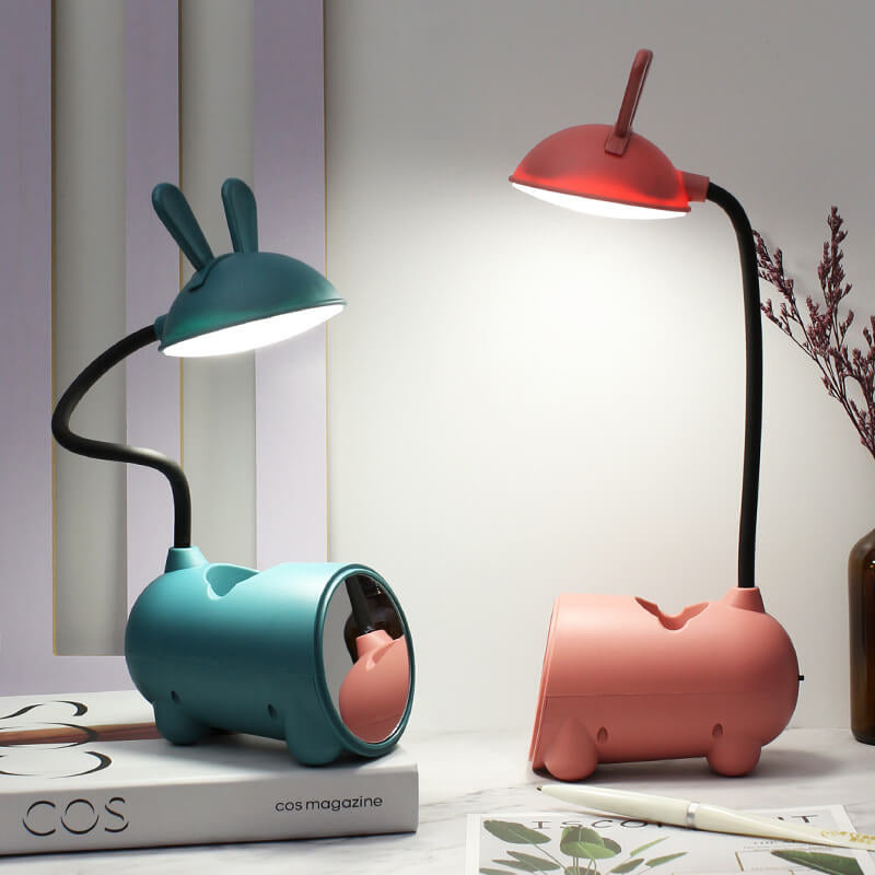 LumiFawn – Moderne LED-Schreibtischlampe mit USB-Aufladung