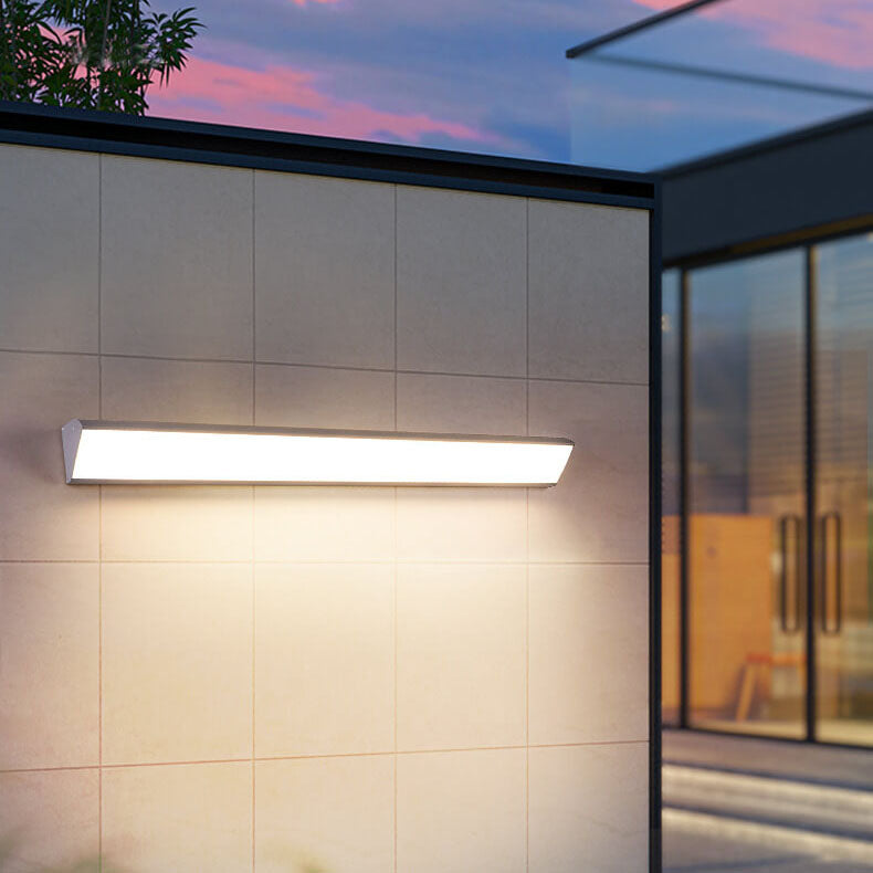 Akira – Moderne Outdoor-Wandleuchte