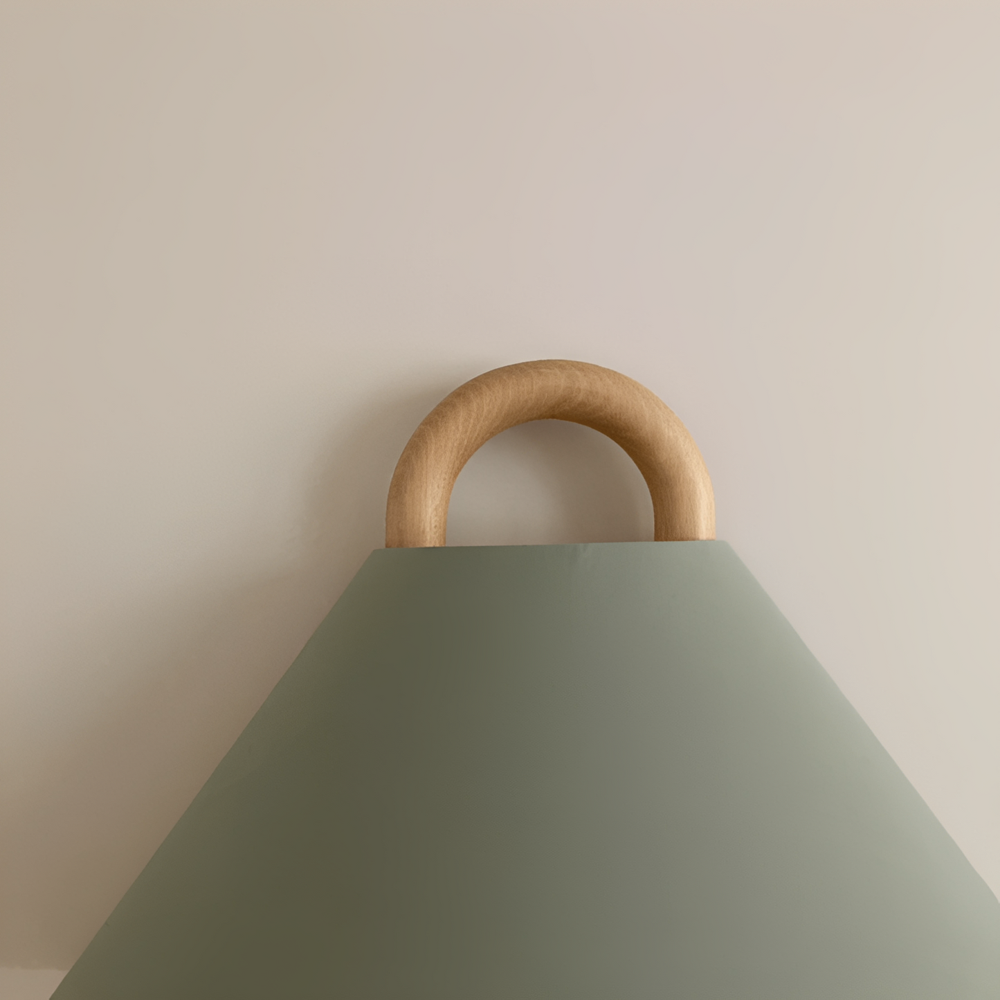Reva – Beechwood LED Wandlampe