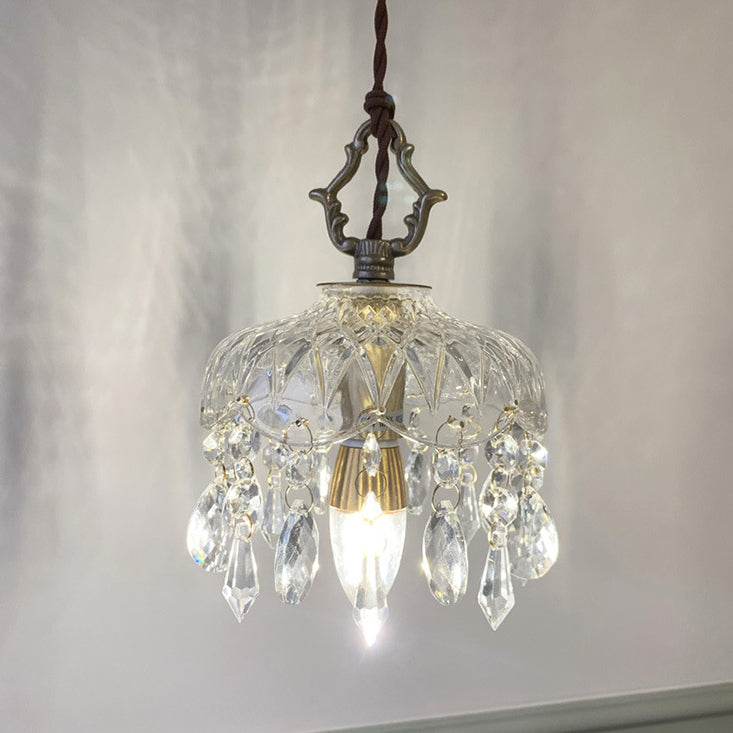 Amy – Französische Vintage Kristall-Wandleuchte