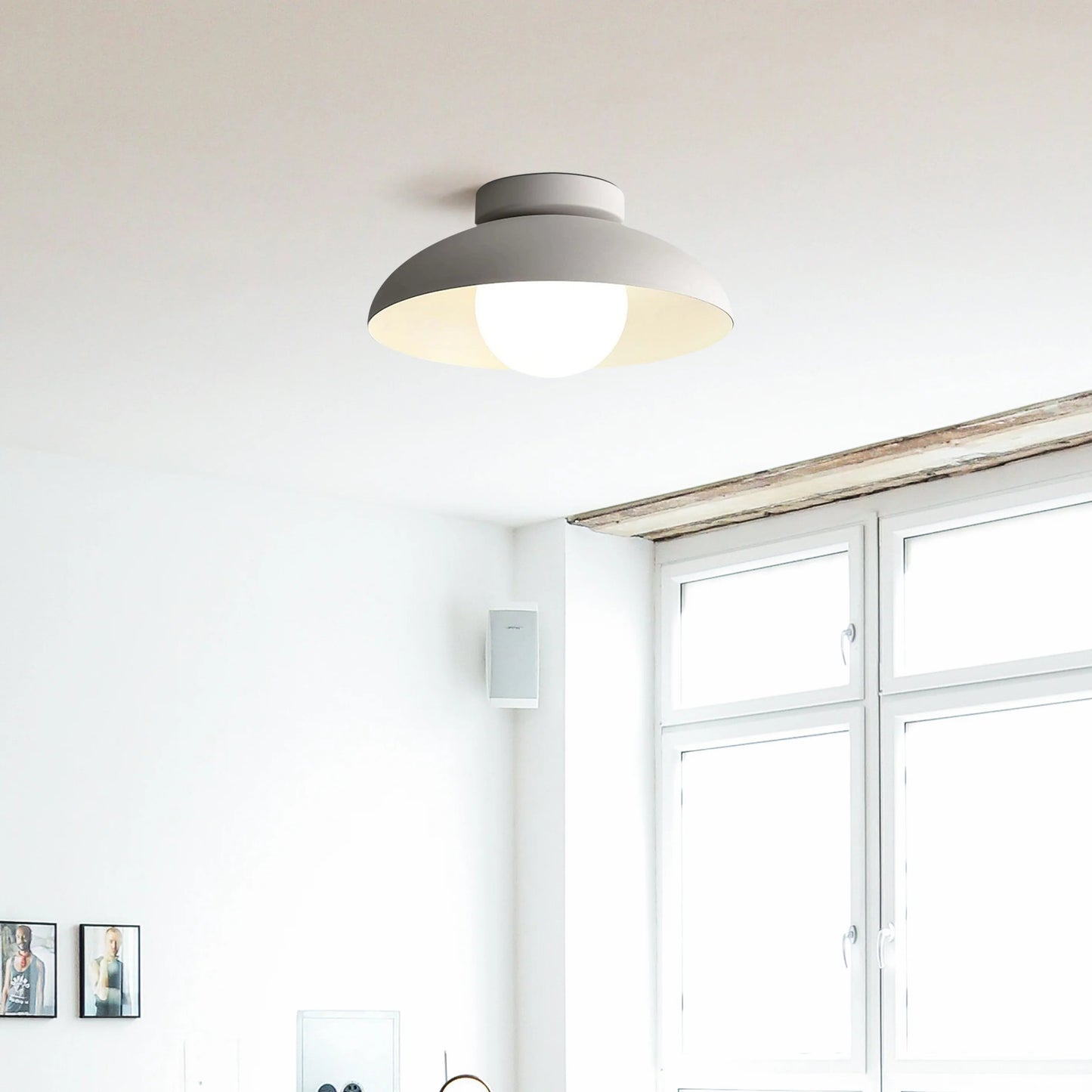 Nila – Minimalistische Metall-Deckenleuchte