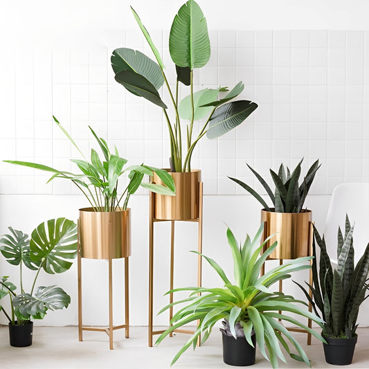Freja – Nordisches Blumenregal aus Eisen