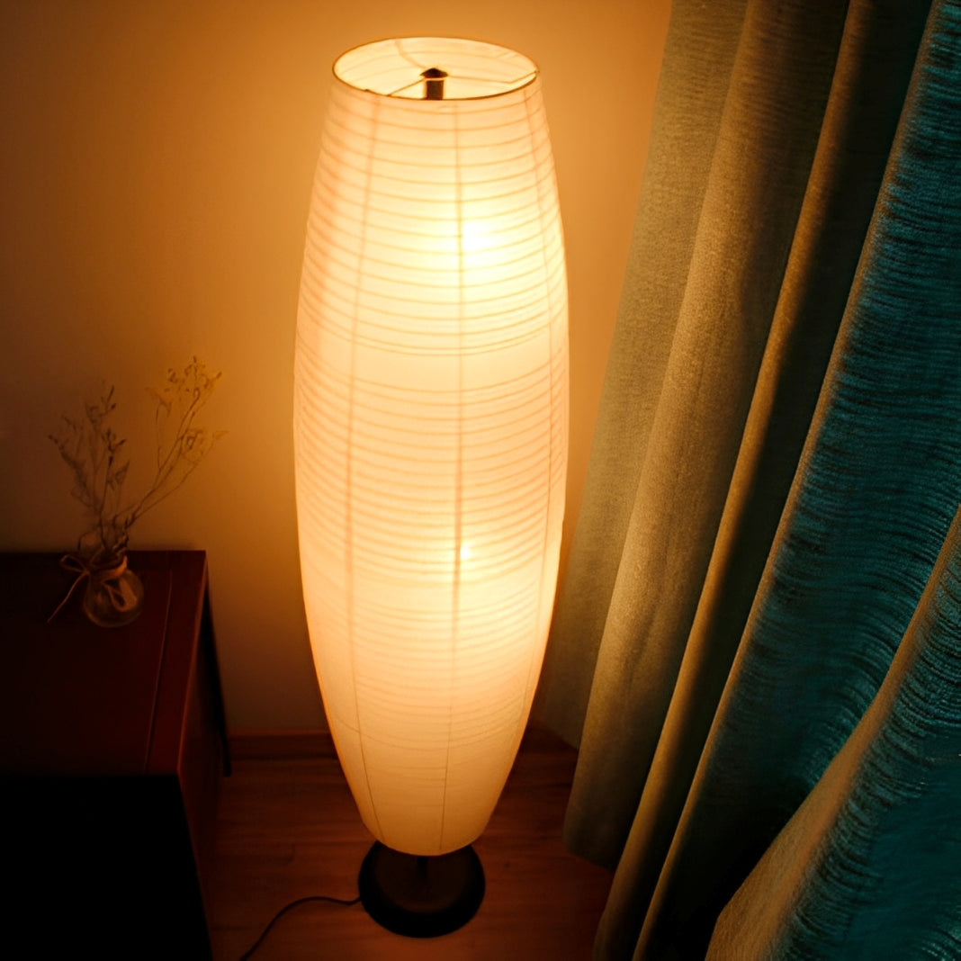 Skara – Minimalistische Stehlampe
