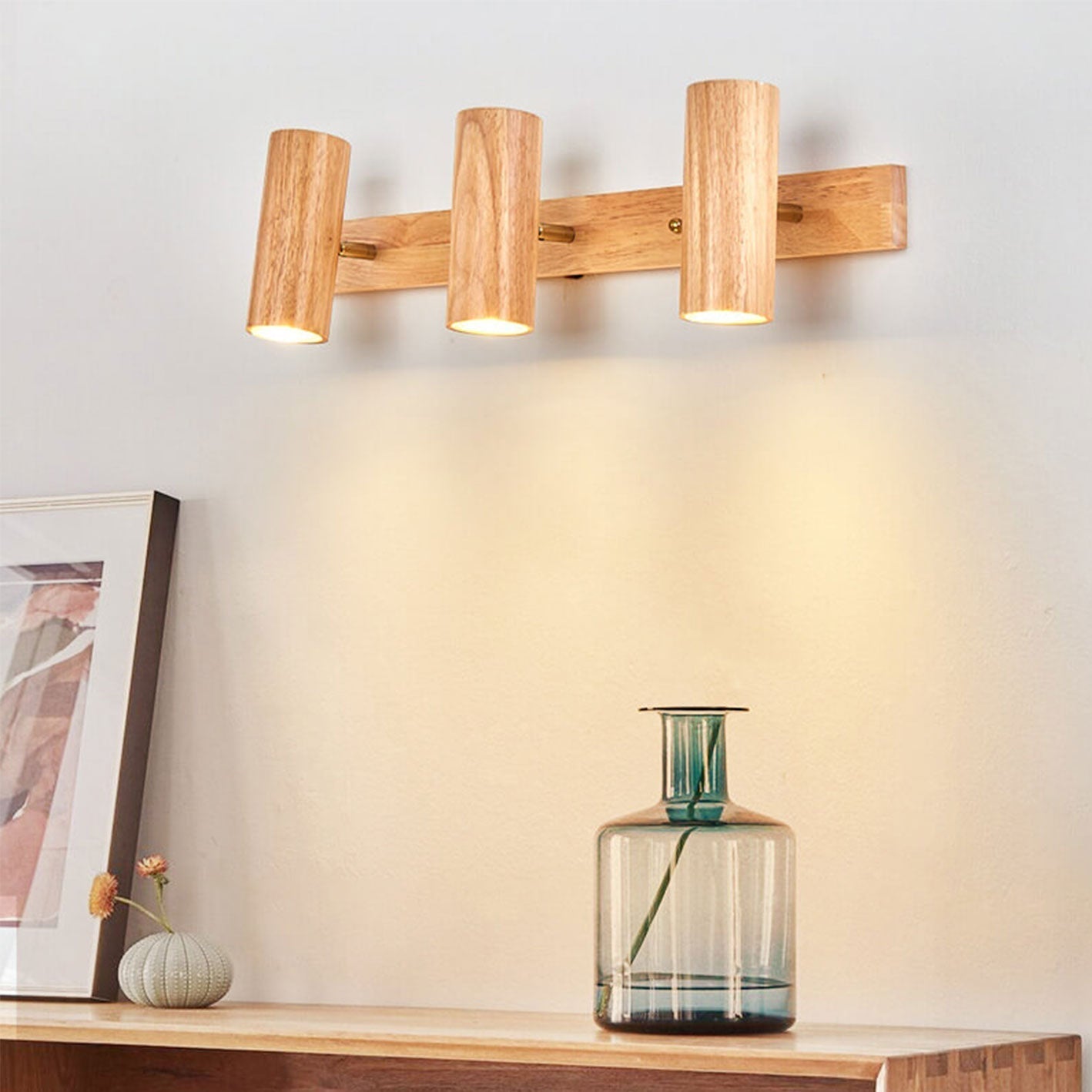 Nolan – Moderne Holz-Wandleuchte
