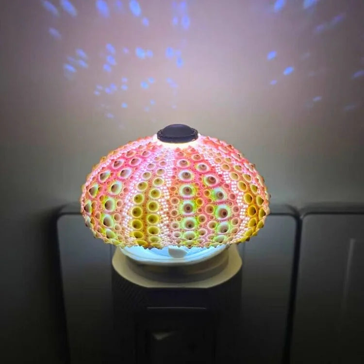 Nerida – Handgefertigte Seeigel-Qualle Nachtlampe