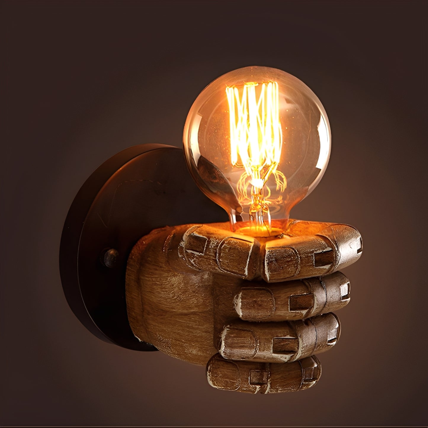 Magnus – Retro Handmodell Wandlampe