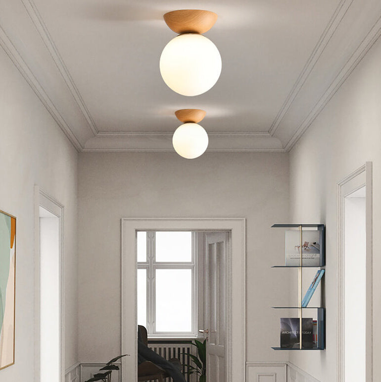 Nivara – Moderne Deckenlampe aus Holz