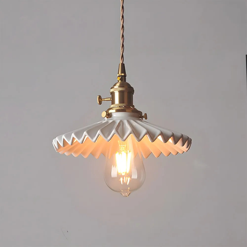 Mira – Elegante Keramik Pendelleuchte