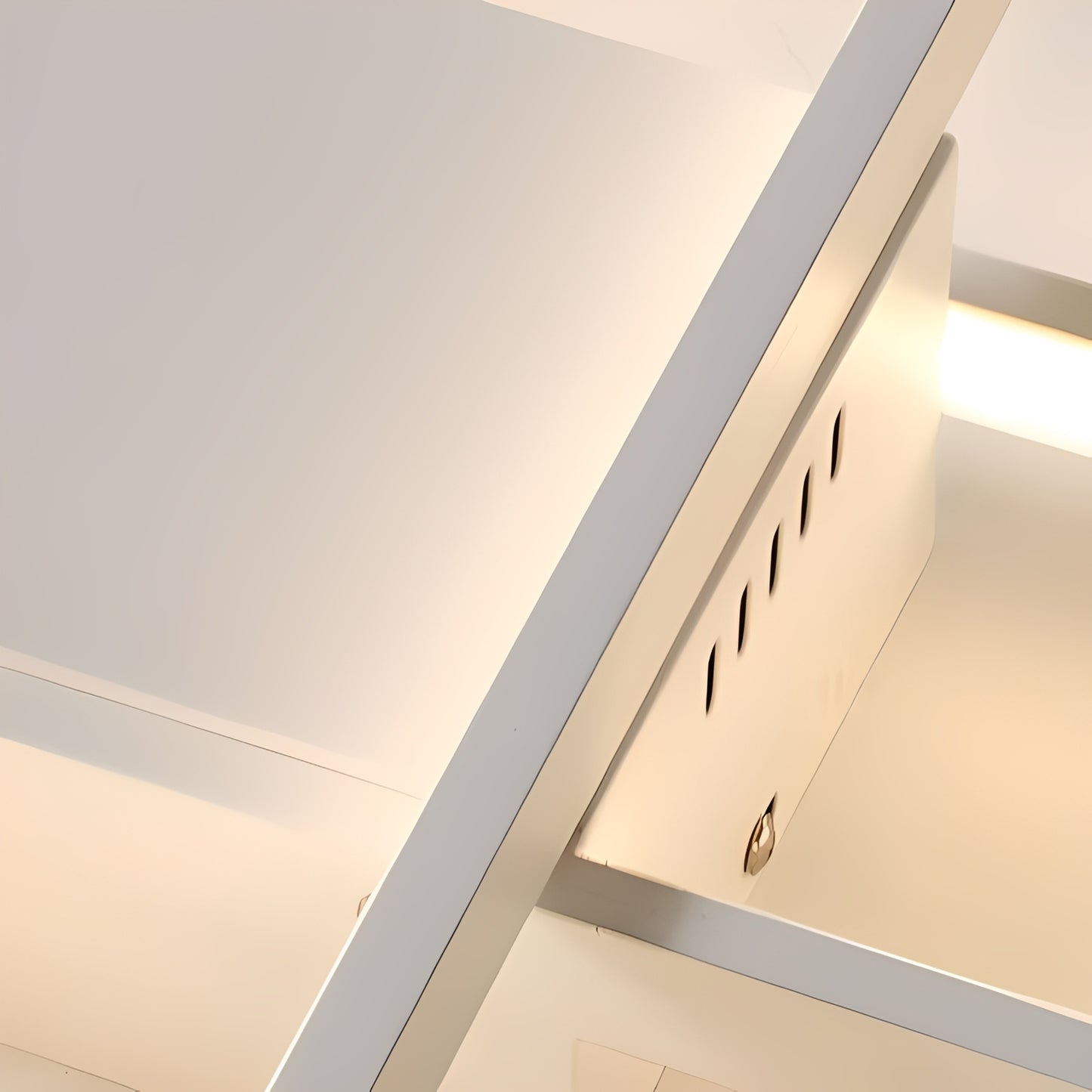 Avelin – Moderne Light-Luxury LED-Deckenleuchte