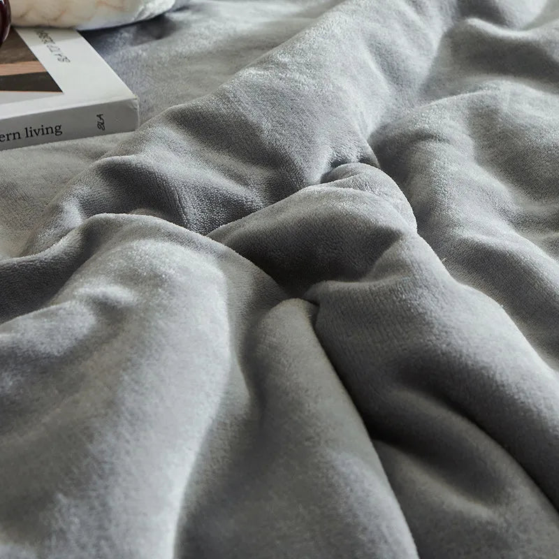 Benny – Multifunktionale Flanell-Decke