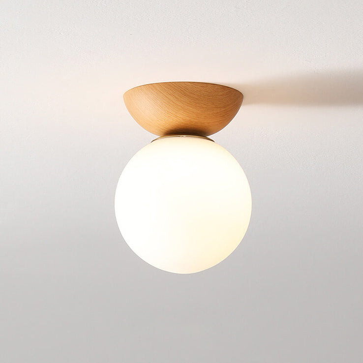 Nivara – Moderne Deckenlampe aus Holz