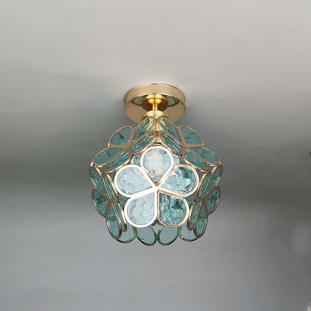 BloomDecke – Glasleuchte im Blumenstil für Flur und Eingangsbereich