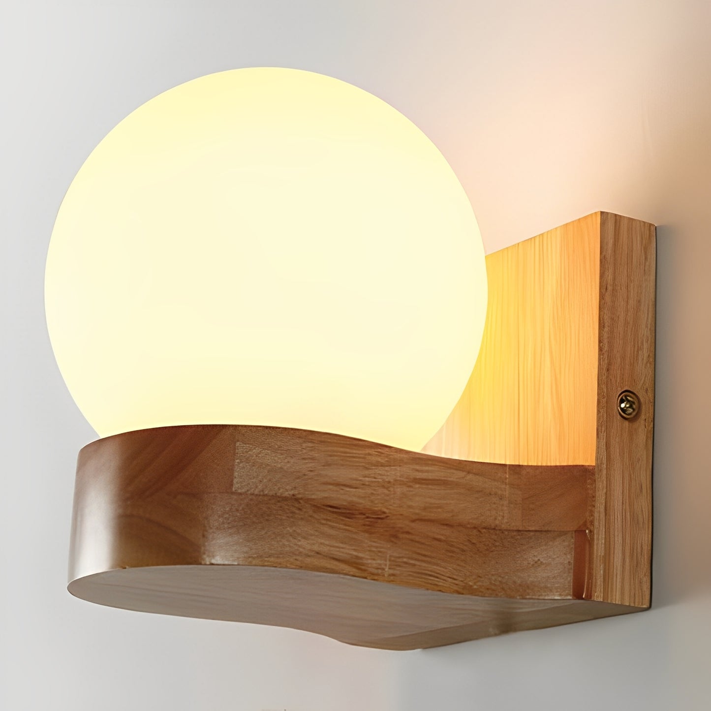 Alvaro – Edle Holz-Wandlampe