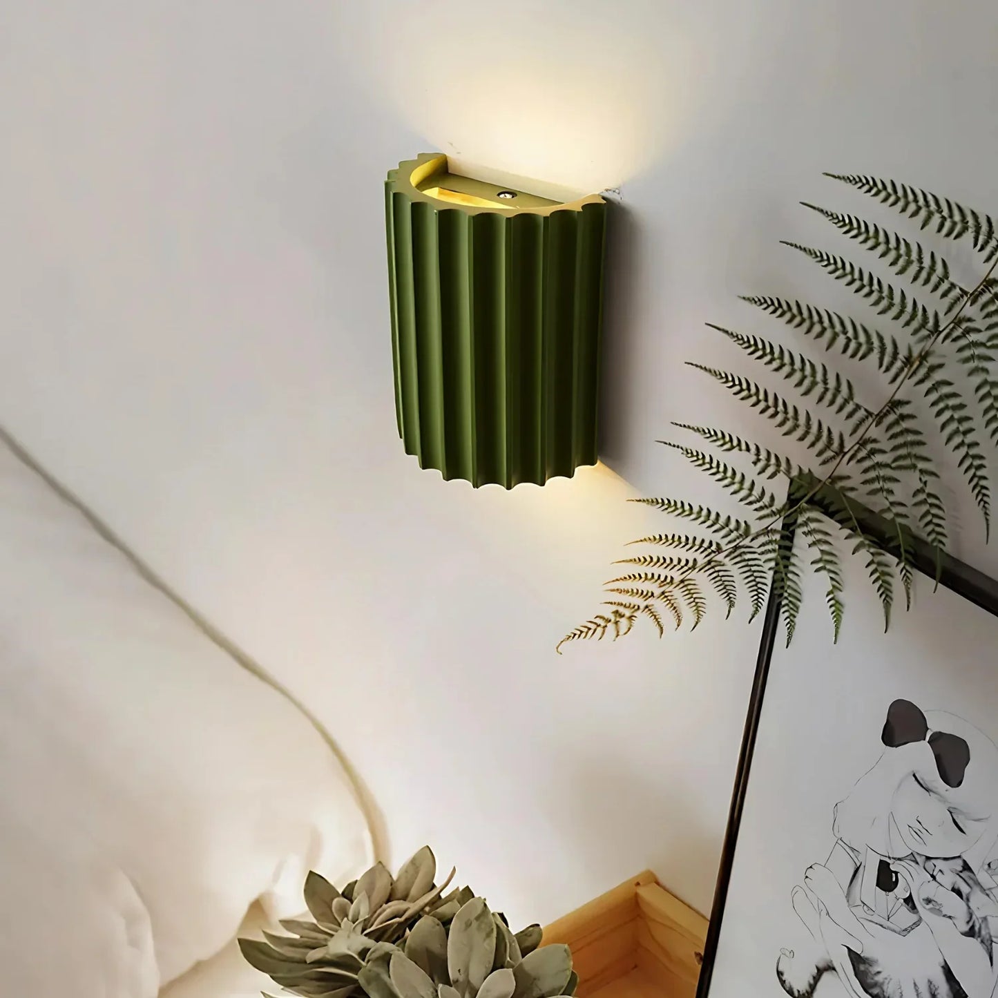 Theo – Nordic Design Resin Wandleuchte