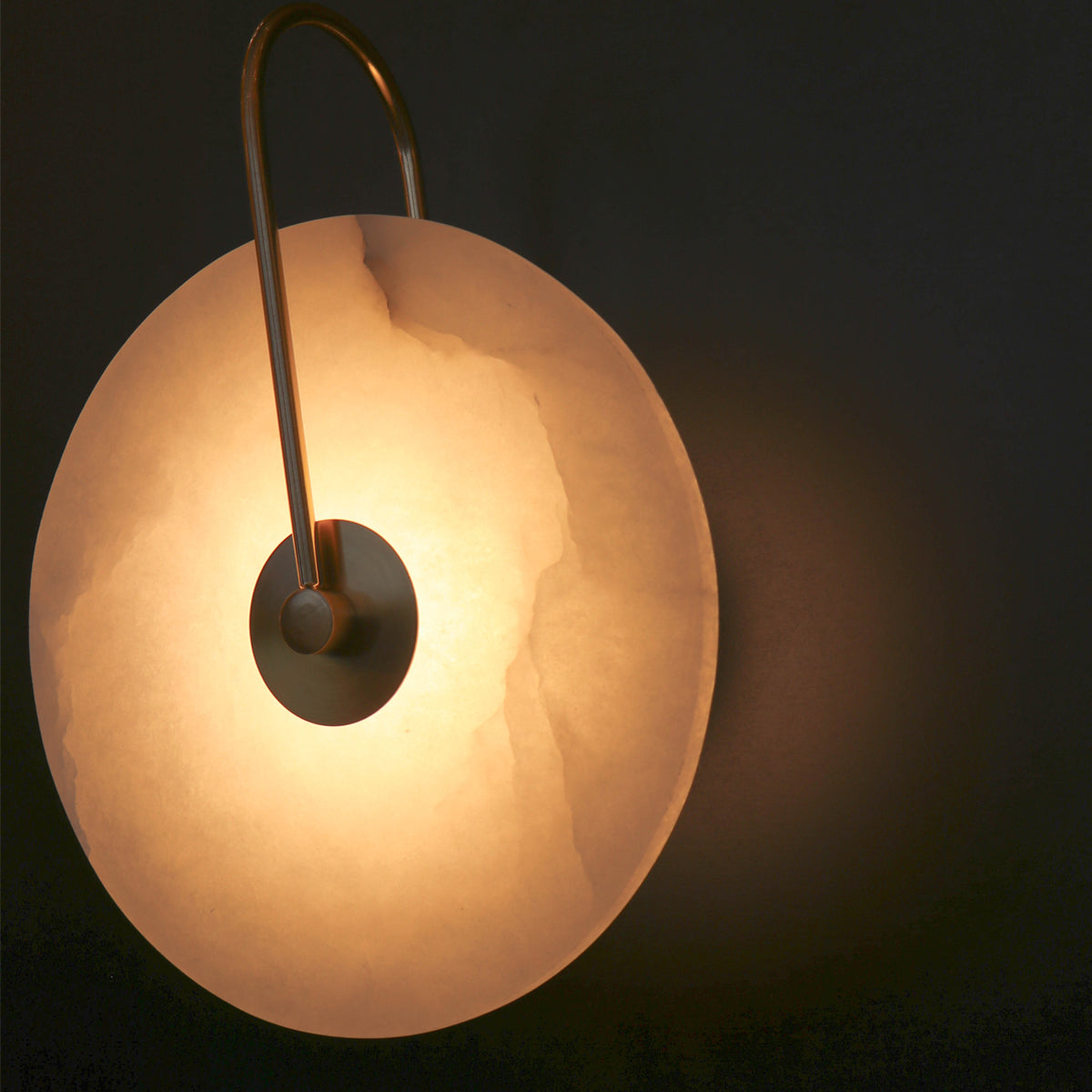 Ziena – Natürliche Marmor-LED-Wandleuchte