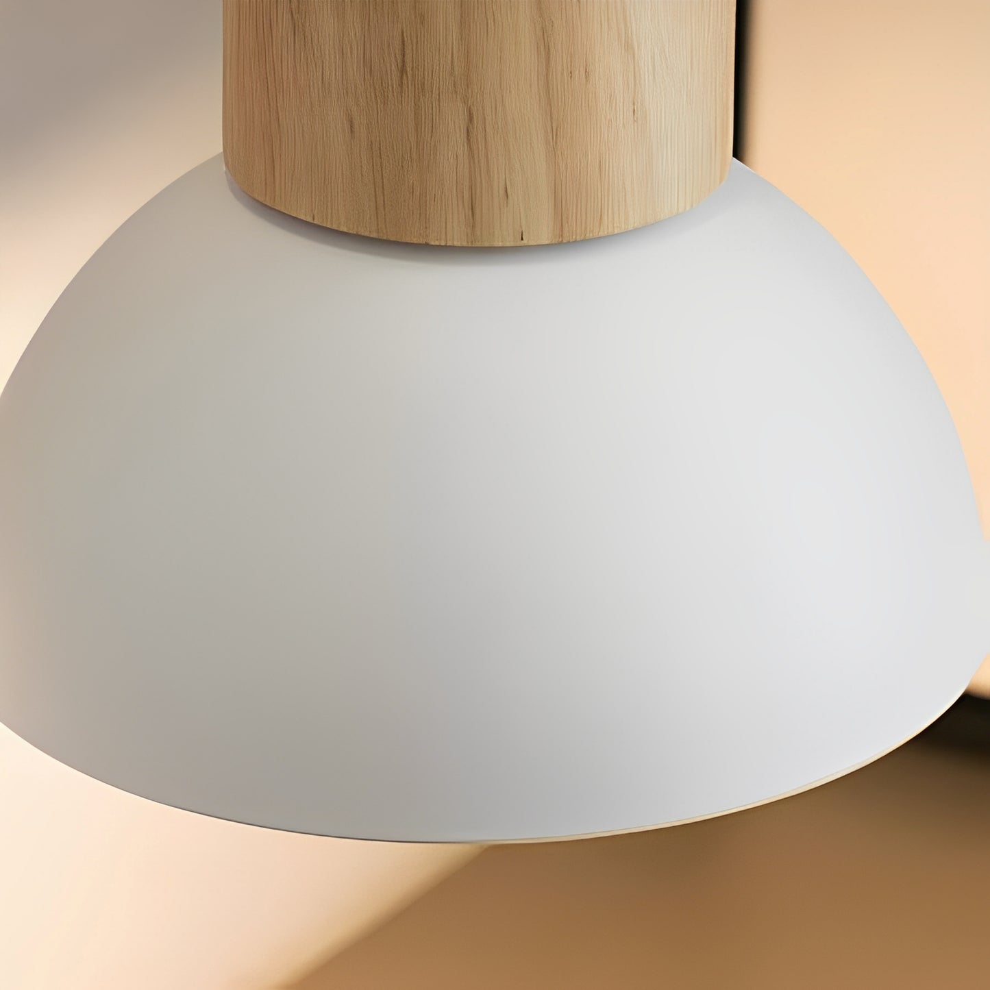 Elian – Halbrunde Holz-Wandlampe
