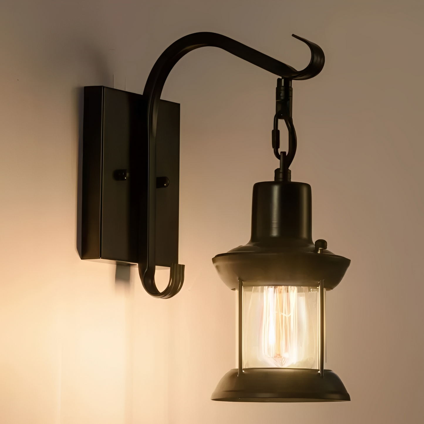 Lukas – Wandlampe im Retro-Industriestil