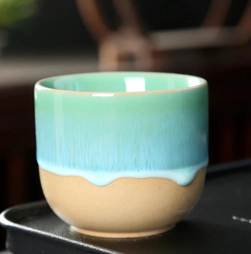 Hikari – Japanische Keramiktasse mit halbglasierter Oberfläche