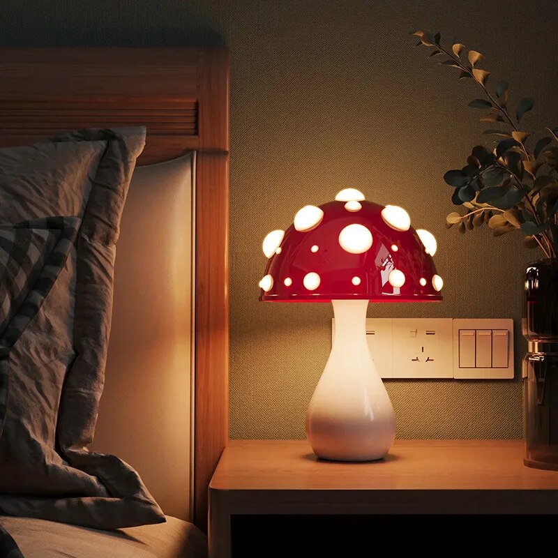 LumaLuxe – Sanft leuchtende Tischlampe mit schlichter Eleganz