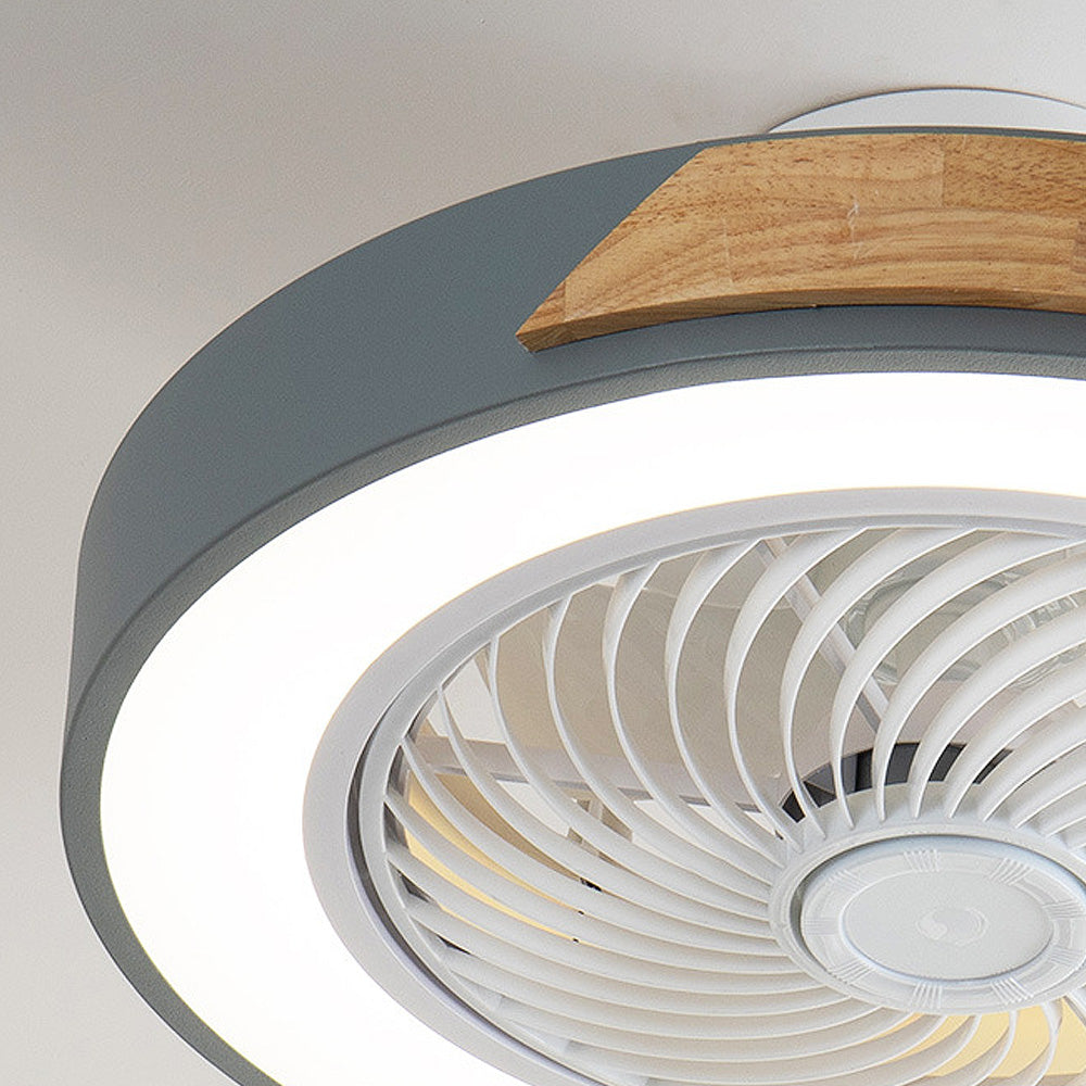 Aeron – Rotierende Deckenventilator-Leuchte