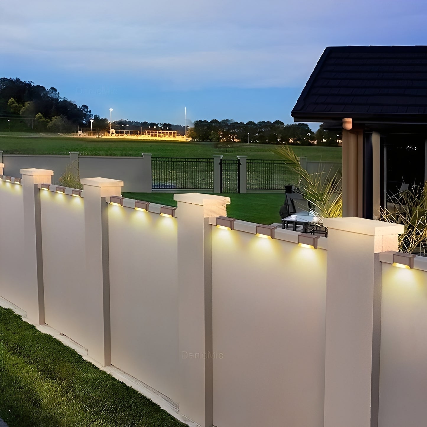 Solis – Solarbetriebene LED-Stufenleuchte