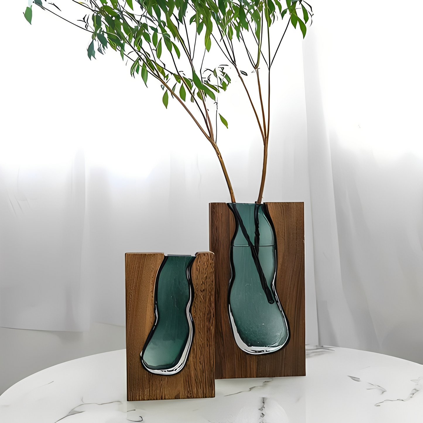 Miyako – Nordische Holz und Glas Live-Edge Vase