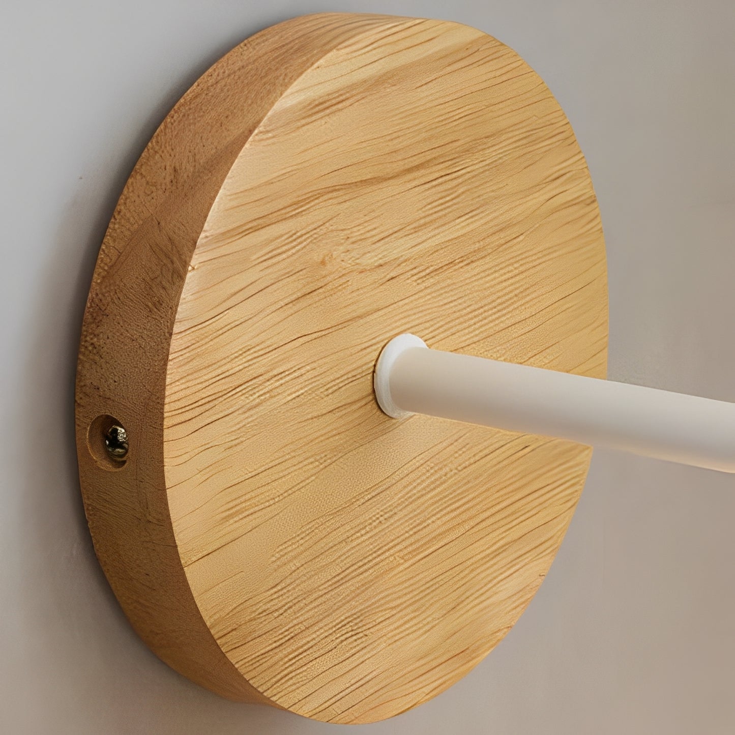 Elian – Halbrunde Holz-Wandlampe
