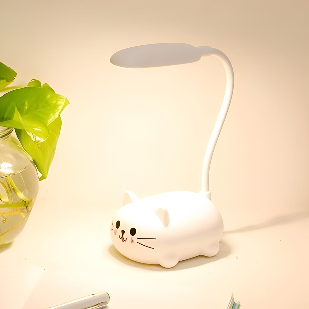 BrightPaws – LED-Tischlampe im Katzen-Design