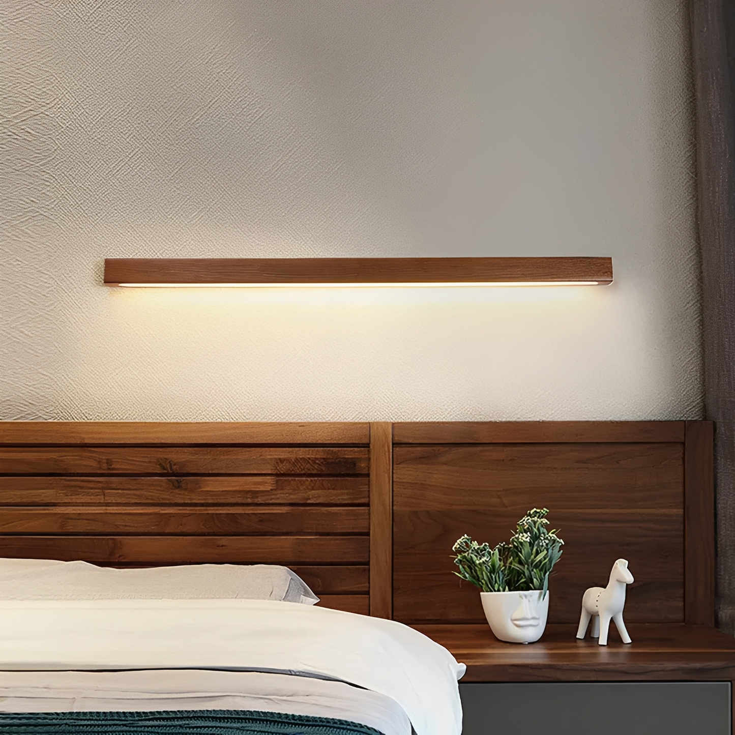 Soren – Nordische Holz-Wandleuchte