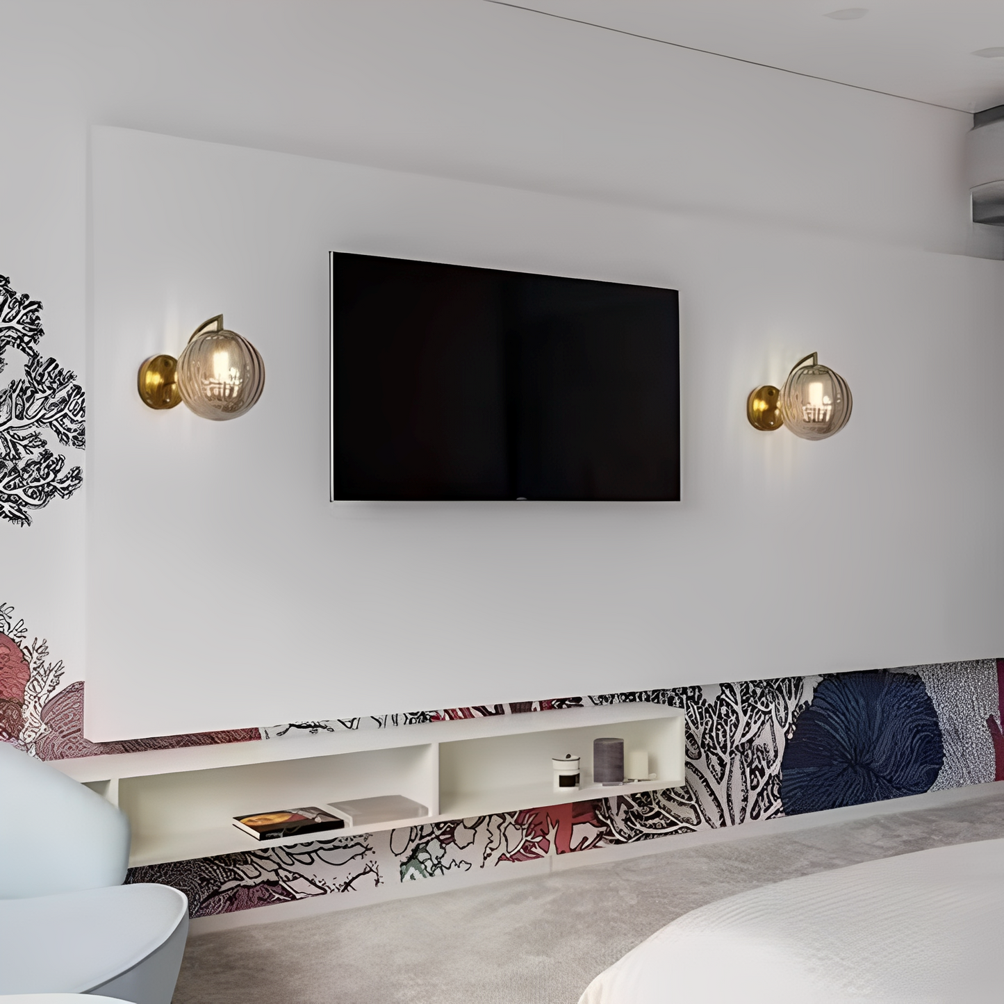 Lena – Minimalistische Glasball Wandlampe