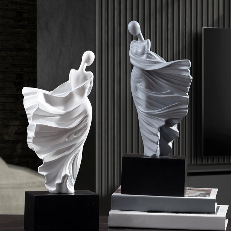 Alariel – Tischskulptur „Queen of the Wind“