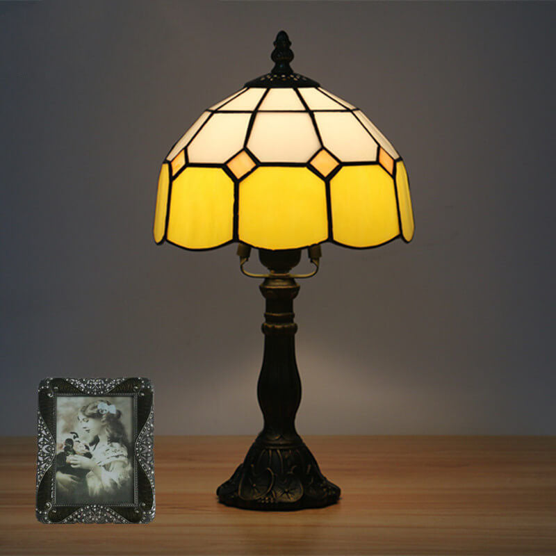 Seraphina – Vintage Tiffany Glastischlampe
