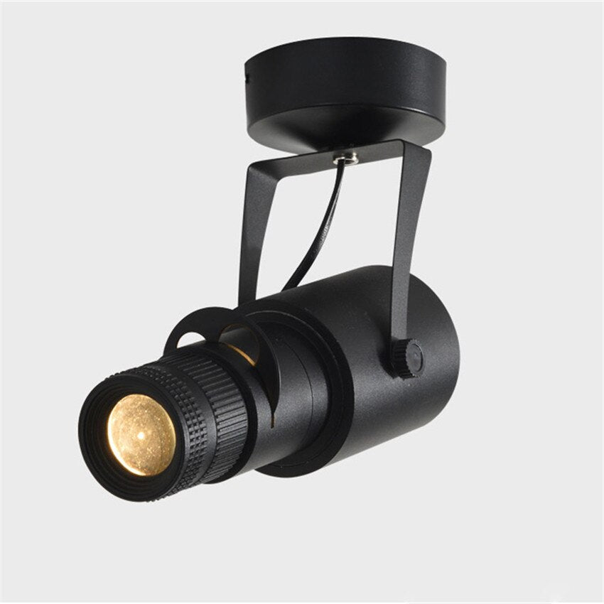 Orion – LED-Aufbaustrahler für stilvolle Lichtakzente