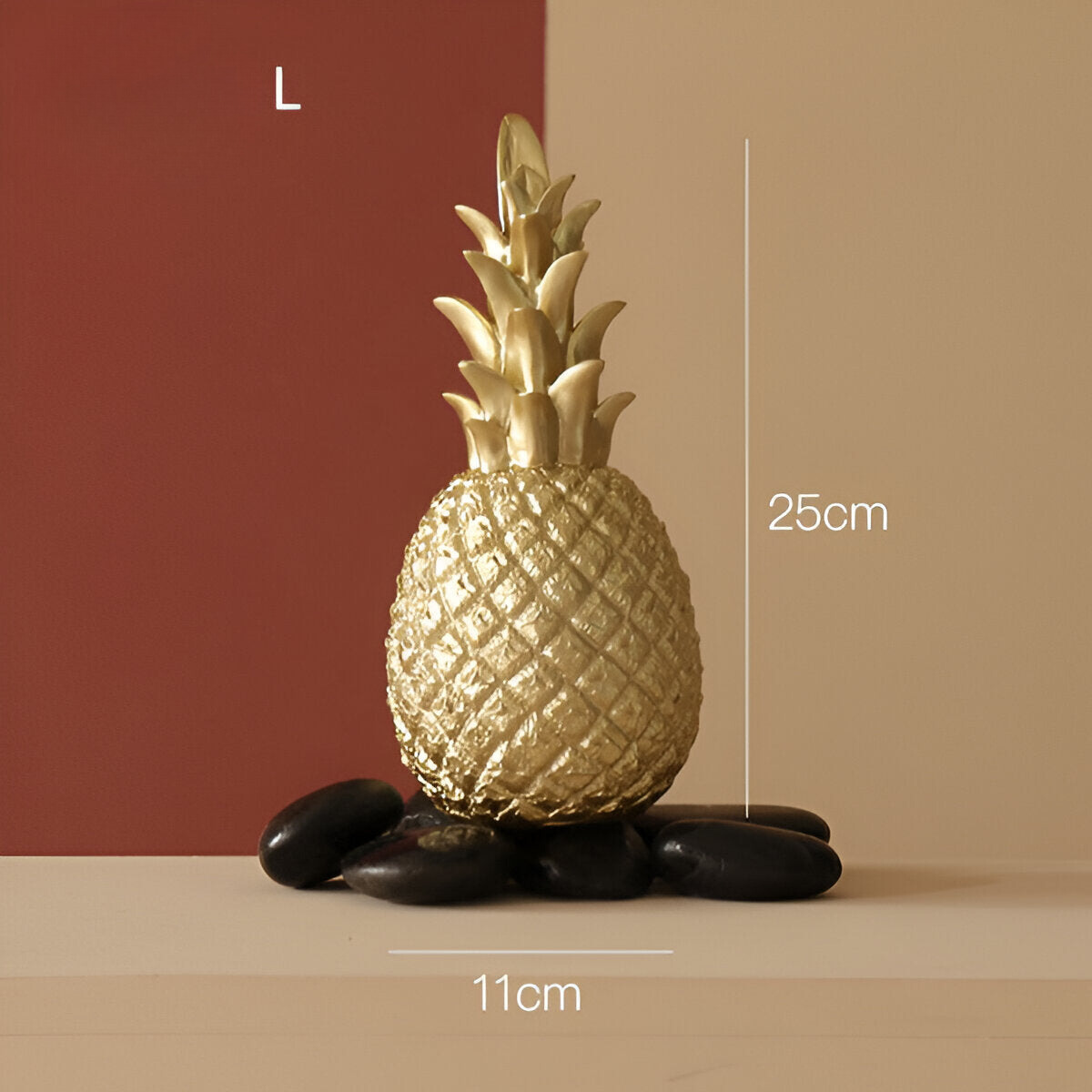 Phineas – Stilvolle Ananas-Dekoration aus Harz für sommerliche Wohnakzente