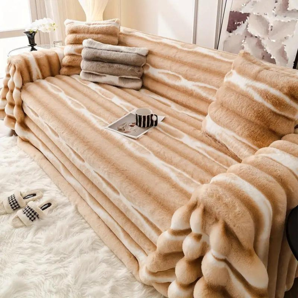 Juvy – Samtiges Faux Fur Sofabezug
