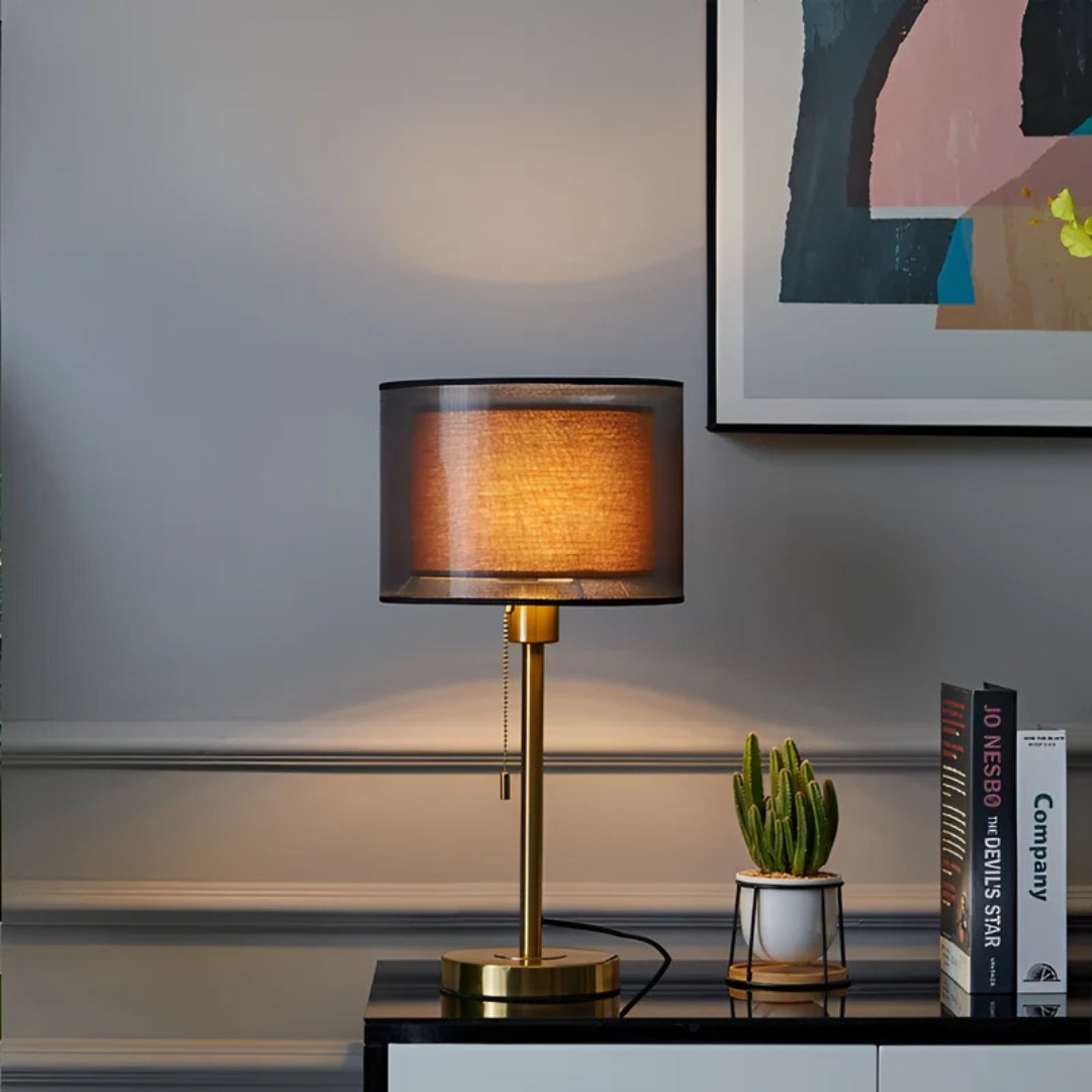 Elio – Retro-Nachttischlampe mit Zugschalter