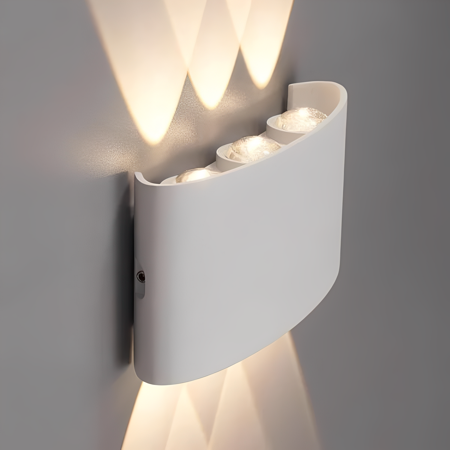 Alva – Regenfeste LED Wandlampe