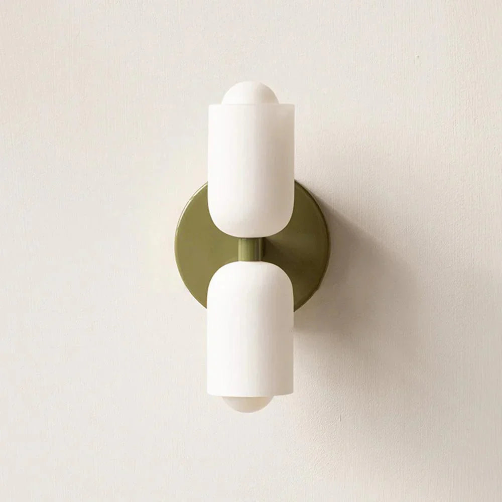 Sam – Schlichte Acryl-Wandlampe