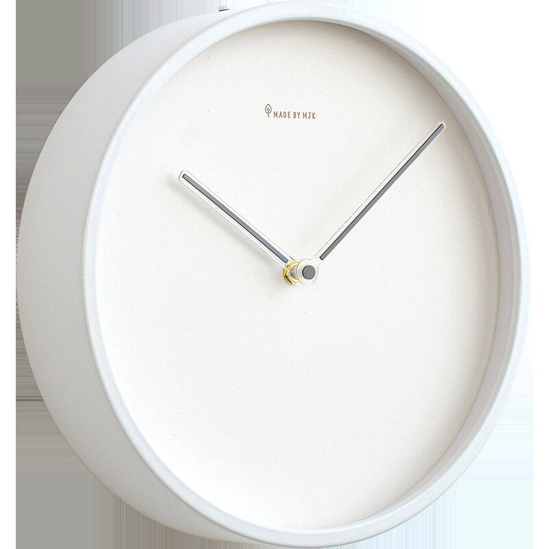 Freja – Moderne Wanduhr